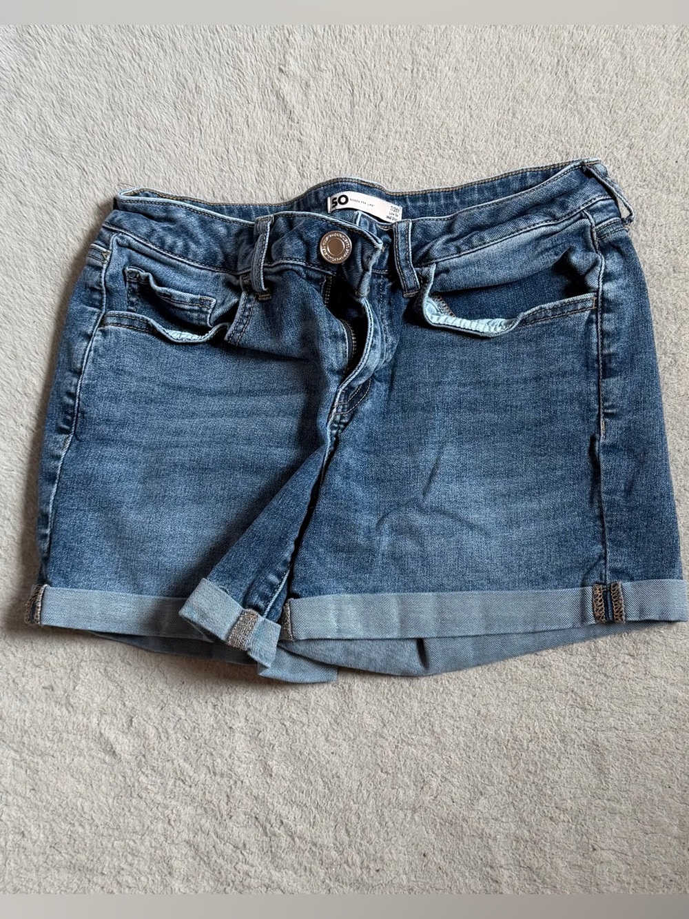 SO Women's Denim Roll-Cuff Shorts - Blue